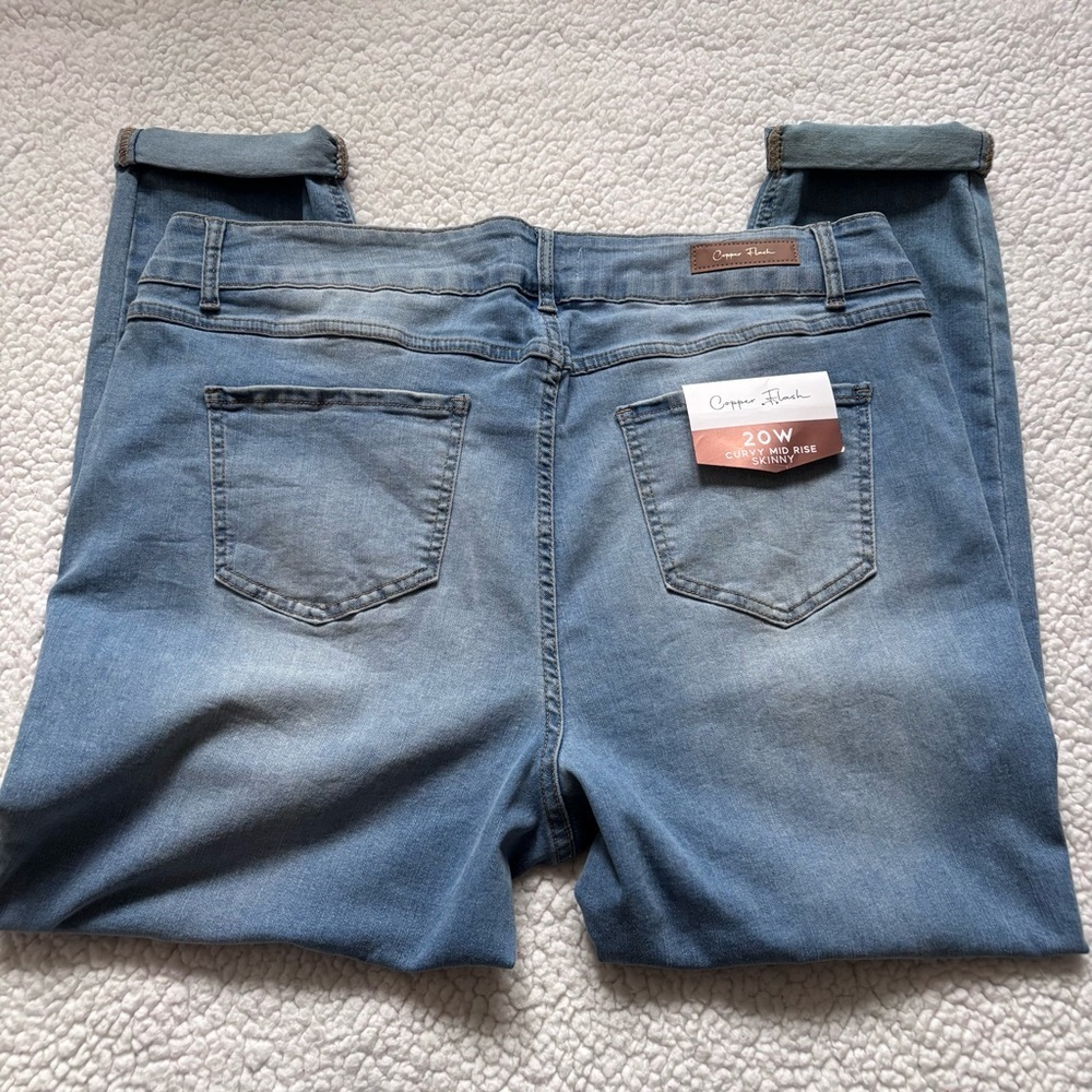 NWT Copper Flash plus size Light Blue Women's Ankle Jeans 20W - Picture 8 of 9